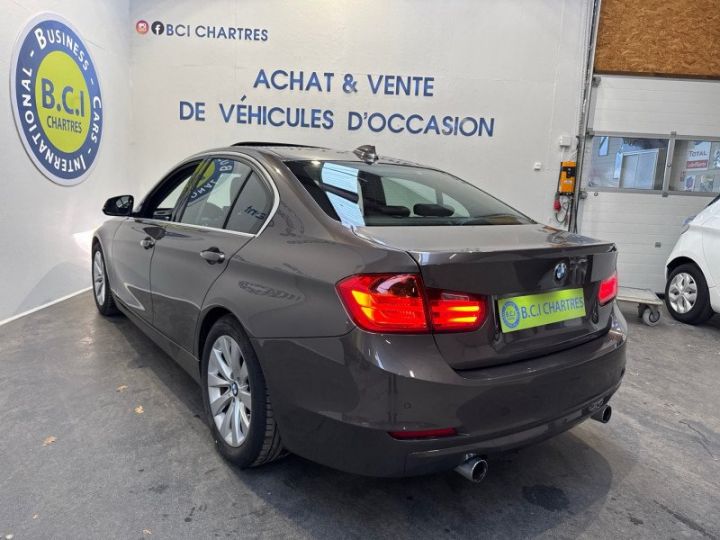 BMW Série 3 SERIE (F30) ACTIVEHYBRID3 340CH LOUNGE Marron - 4