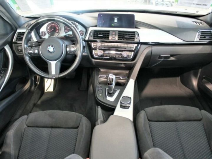 BMW Série 3 Touring 320dA Pack M Blanc - 5
