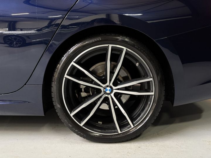 BMW Série 3 Touring (7) 318d 150ch M Sport BVA8 Bleu - 22