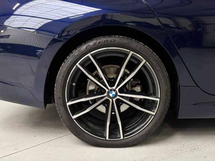 BMW Série 3 Touring (7) 318d 150ch M Sport BVA8 Bleu - 40