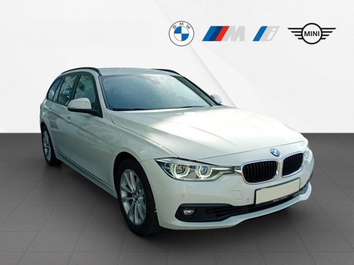 BMW Série 3 Touring BMW 330i 252Ch XDrive Touring Avantage Caméra Alarme LED / 01 Blanc Alpin - 11