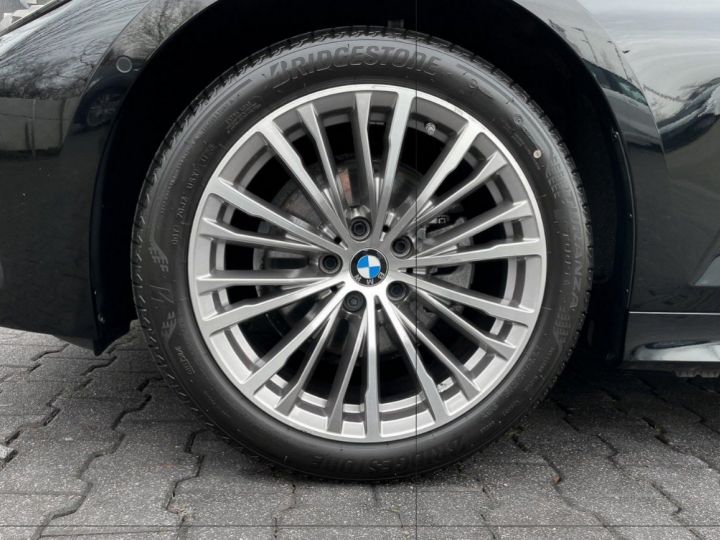 BMW Série 3 Touring G2 2.0 320D 190 BUSINESS DESIGN/01/2021 noir métal - 8