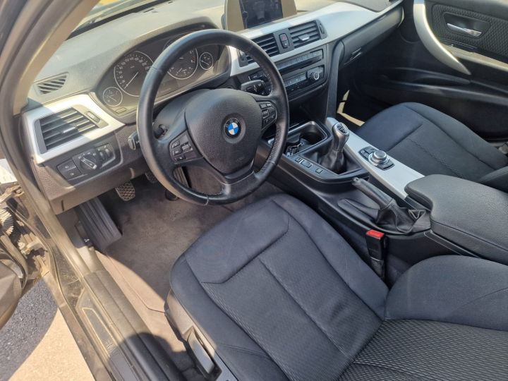 BMW Série 3 Touring SERIE 316D F31 phase 2 Noir - 16