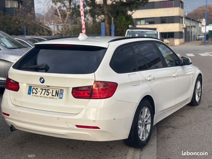 BMW Série 3 Touring Serie 320dA xDrive 184 Lounge 1ère Main Blanc - 2