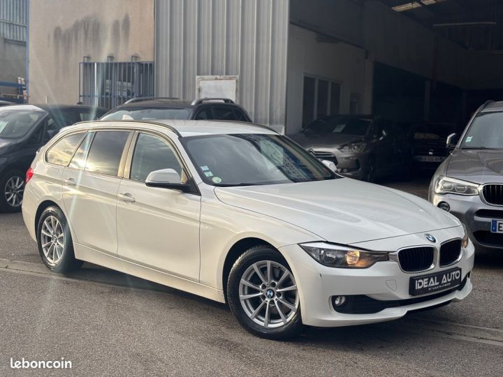 BMW Série 3 Touring Serie 320dA xDrive 184 Lounge 1ère Main Blanc - 4