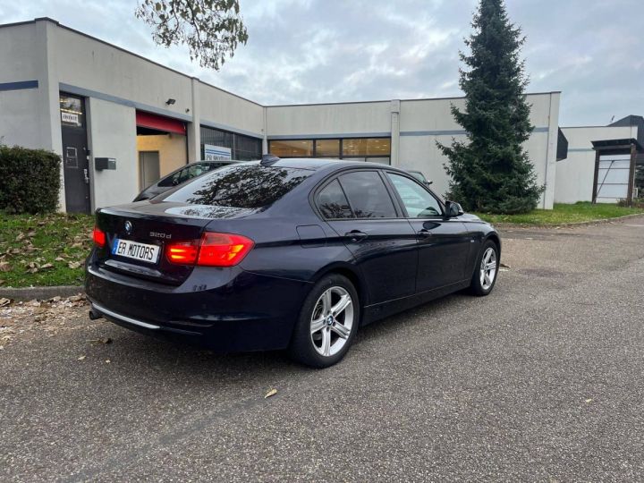 BMW Série 3 VI (F30) 320dA 184ch Modern BLEU - 6