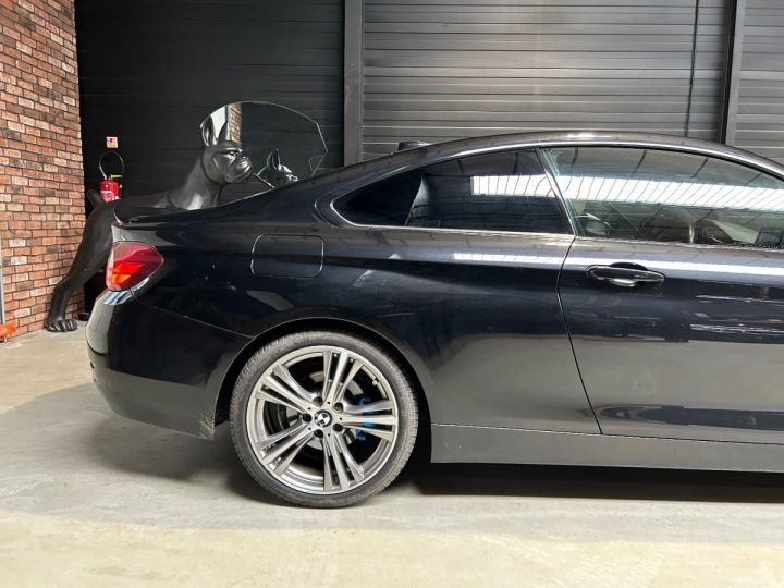 BMW Série 4 SERIE COUPE F32 LUXURY 428i 245 cv Noir - 42