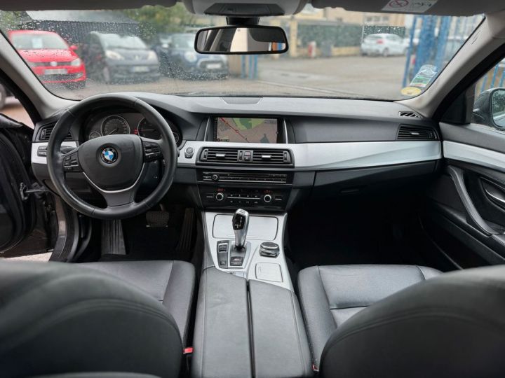 BMW Série 5 518dA 150ch Lounge Plus Noir - 8