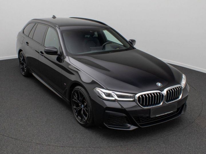 BMW Série 5 520 d M Sport Caméra AFFICH TETE HAUTE J19 Noir Métallisé - 3