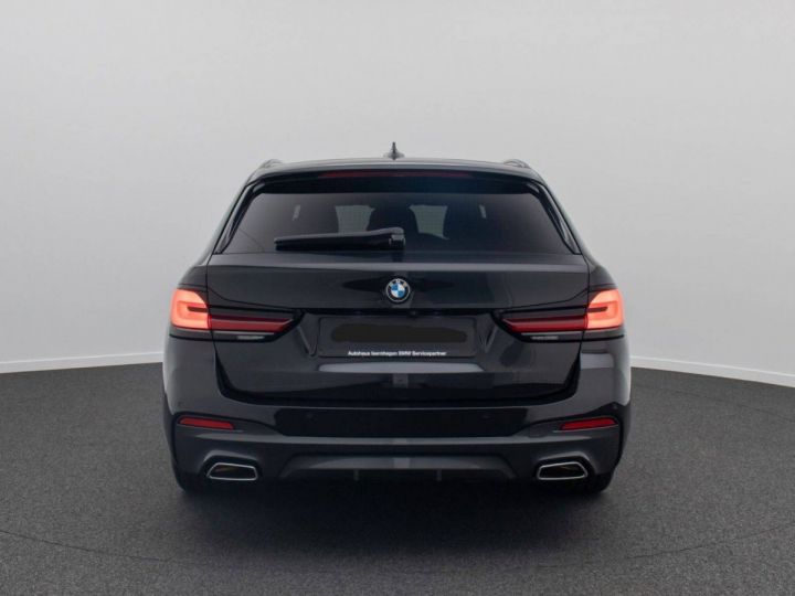 BMW Série 5 520 d M Sport Caméra AFFICH TETE HAUTE J19 Noir Métallisé - 8