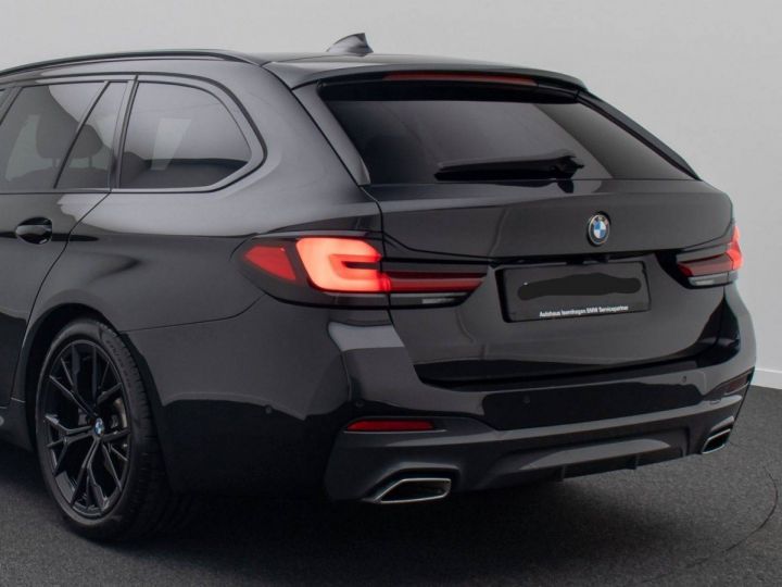 BMW Série 5 520 d M Sport Caméra AFFICH TETE HAUTE J19 Noir Métallisé - 16