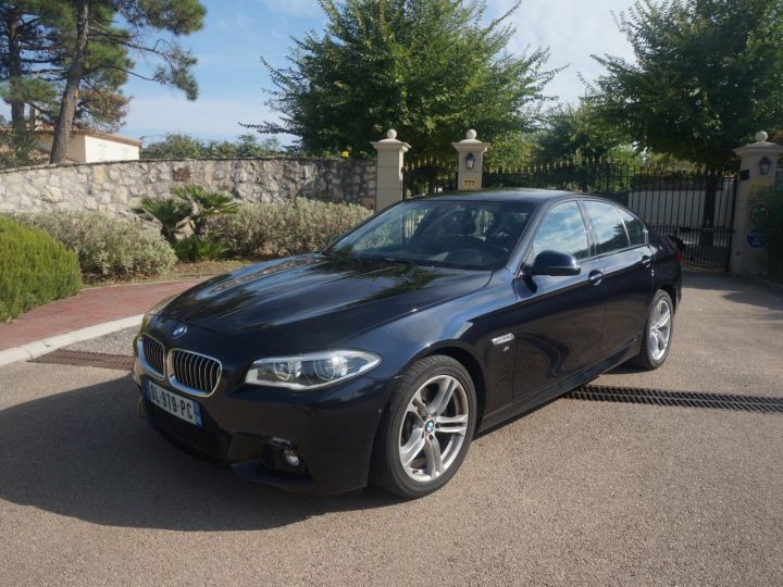 BMW Série 5 520D 190 XDRIVE M SPORT BVA8 Bleu Marine - 1