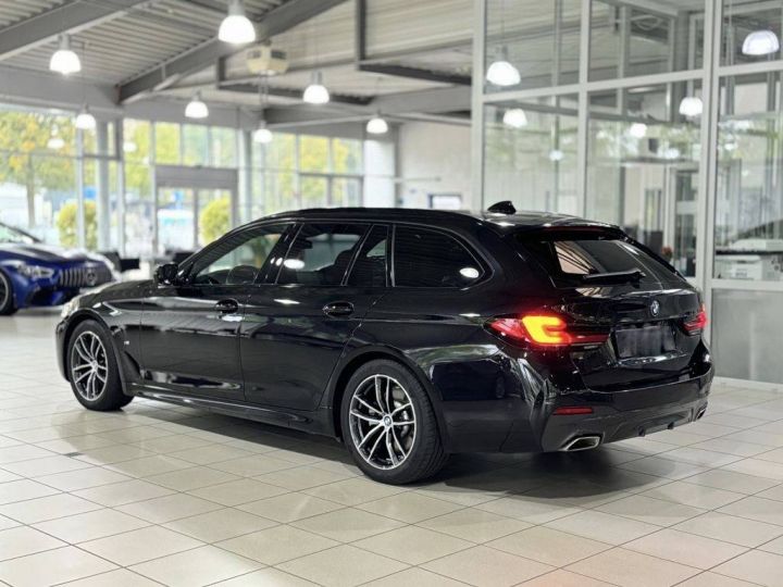 BMW Série 5 520D M Sport Pano Noir - 3