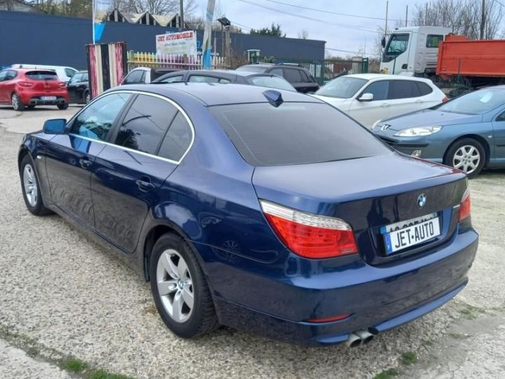 BMW Série 5 523 i pack 2.5 190 Bleu - 16
