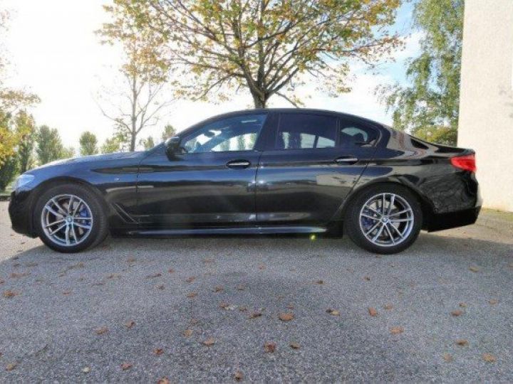 BMW Série 5 530 G30 DA X-DRIVE 265 M-SPORT     Diesel NOIR - 4