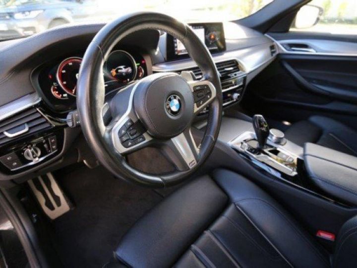 BMW Série 5 530 G30 DA X-DRIVE 265 M-SPORT     Diesel NOIR - 7