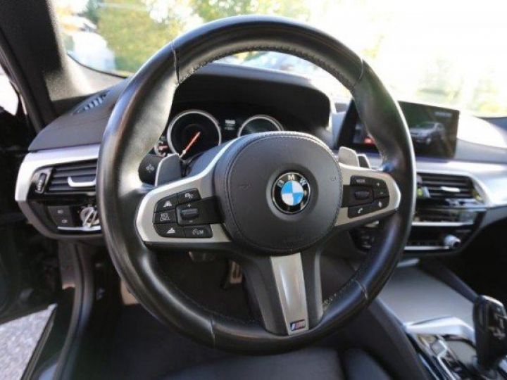 BMW Série 5 530 G30 DA X-DRIVE 265 M-SPORT     Diesel NOIR - 9