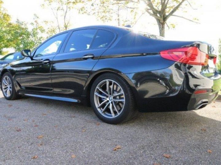 BMW Série 5 530 G30 DA X-DRIVE 265 M-SPORT     Diesel NOIR - 25