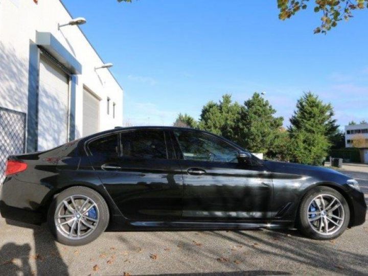 BMW Série 5 530 G30 DA X-DRIVE 265 M-SPORT     Diesel NOIR - 29