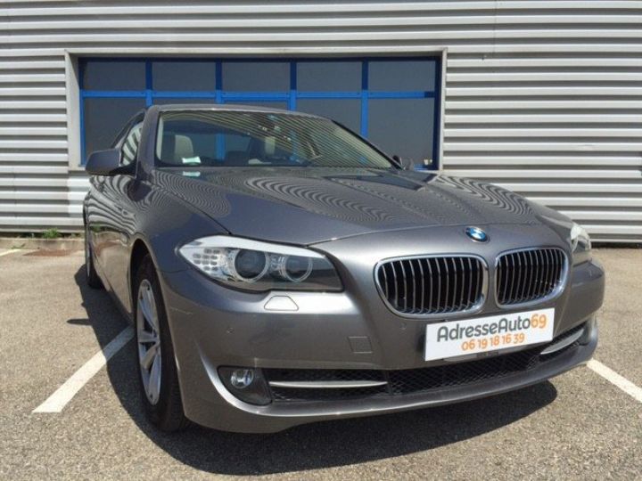 BMW Série 5 530DA LUXE BVA 258CV     Diesel GRIS METAL - 2