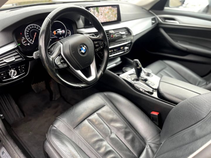 BMW Série 5 G30 Berline 520d 2.0d 190ch Sport Line NOIR - 12