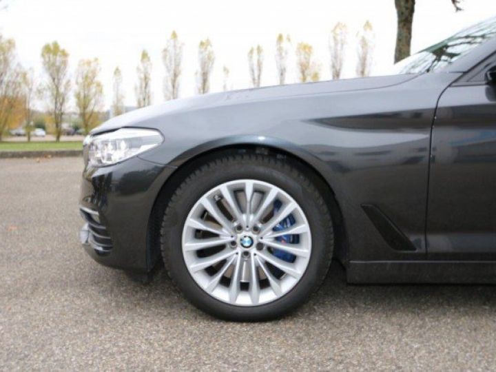 BMW Série 5 SERIE 540 i X-Drive LUXURY BVA8 340cv     Essence GRIS METAL - 5