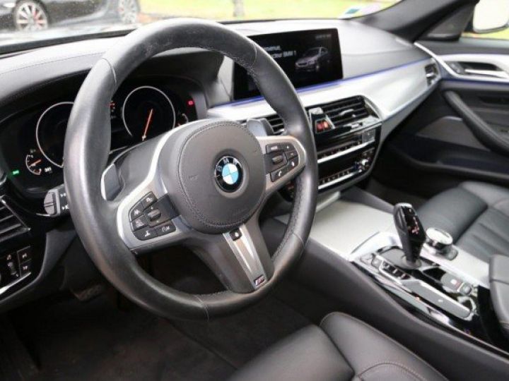 BMW Série 5 SERIE 540 i X-Drive LUXURY BVA8 340cv     Essence GRIS METAL - 13