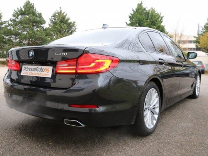 BMW Série 5 SERIE 540 i X-Drive LUXURY BVA8 340cv     Essence GRIS METAL - 42