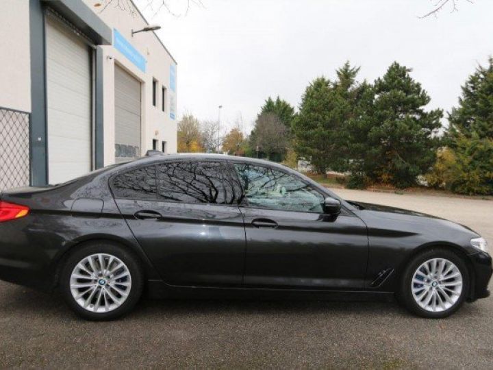 BMW Série 5 SERIE 540 i X-Drive LUXURY BVA8 340cv     Essence GRIS METAL - 44