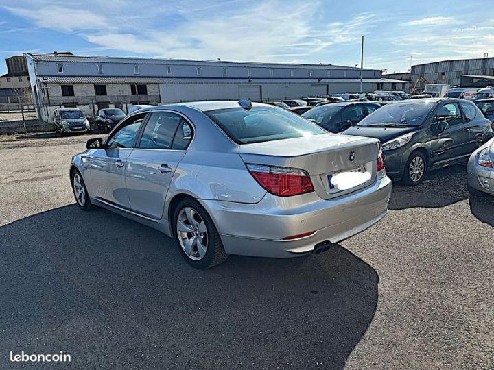 BMW Série 5 SERIE (E60) 530I 272CH LUXE  - 7