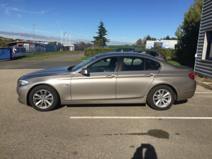 BMW Série 5 SERIE (F10) 520DA CONFORT 184CV     Diesel BEIGE METAL - 6