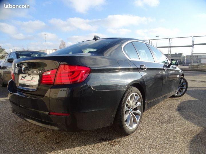 BMW Série 5 SERIE (F10) 530DA 245CH LUXE Noir - 5