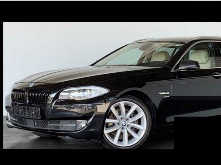 BMW Série 5 Touring 3 0  258 Xdrive BVA8 LUXURY * toit panoramique* noir métal - 13