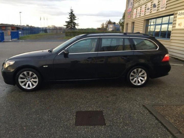 BMW Série 5 Touring 520dA 177cv LUXE bva8     Diesel NOIRE - 6