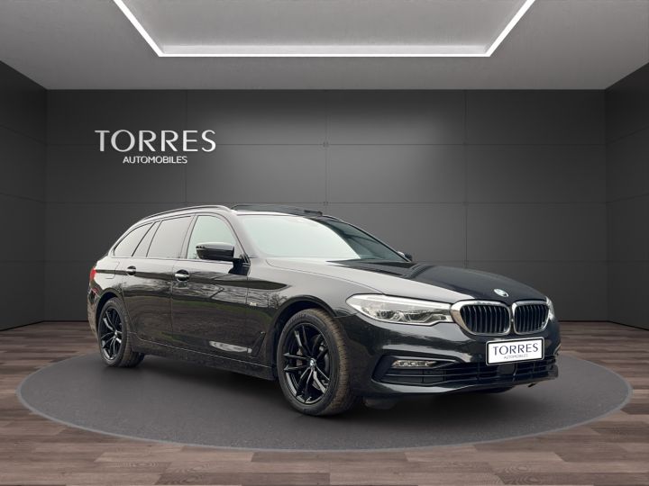 BMW Série 5 Touring 530 D Xdrive Touring Sport Line 265ch Noire - 8