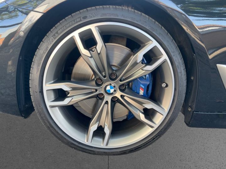 BMW Série 5 Touring BMW M550d 400Ch XDrive Touring PANO Caméra 360 Attelage Alarme / 19 Noir Métallisé - 14