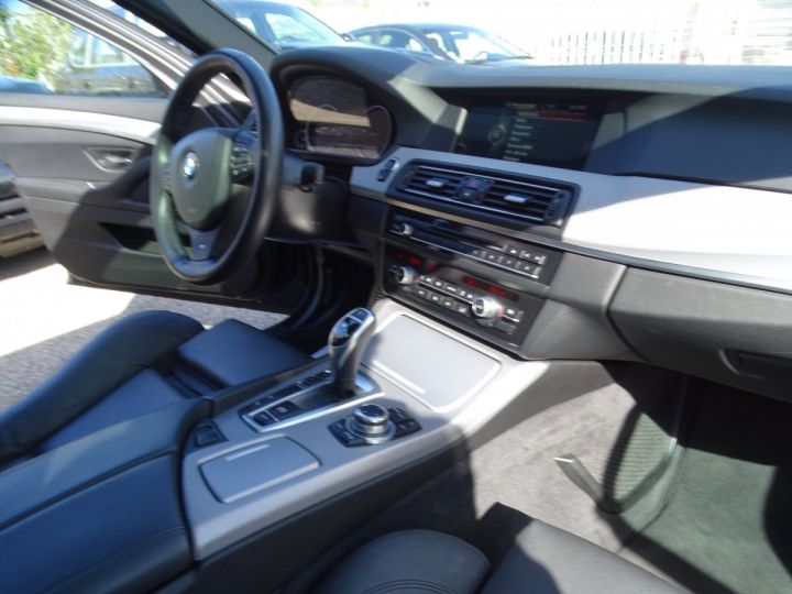 BMW Série 5 Touring M550 DA 381Ps X Drive / 1ere Main 78km Toe pano  Camera ..... noir metallisé - 10