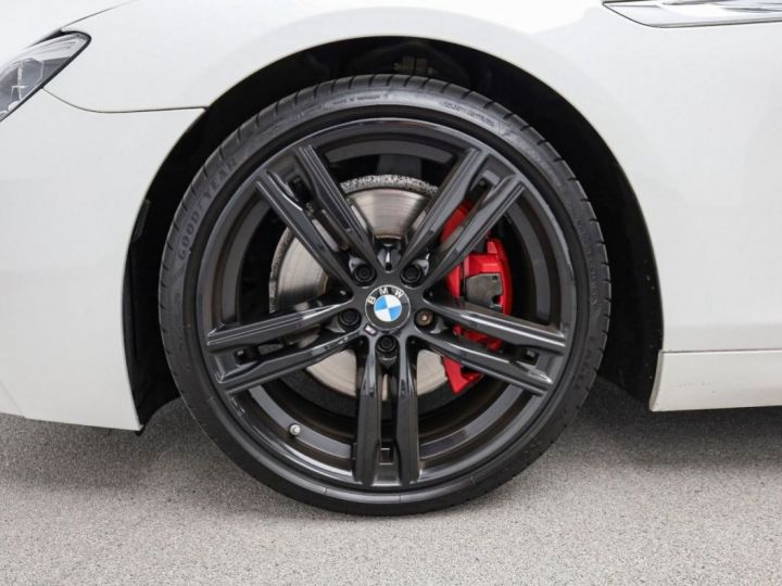 BMW Série 6 640 D 313 BVA8 Xdrive Cabriolet Pack M-sport  / 06/2018 Blanc métal  - 3
