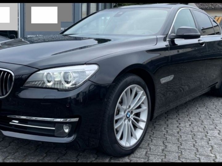 BMW Série 7  740 I 320 EXCLUSIVE INDIVIDUAL 05/2015 noir métal - 1