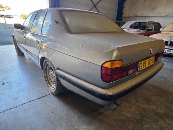 BMW Série 7 SERIE (E32) 750I V12 BOITE AUTOMATIQUE Gris - 7