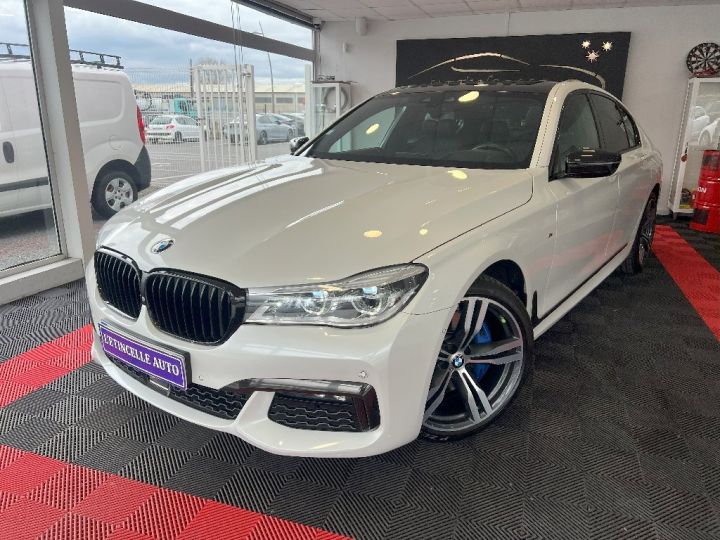 BMW Série 7 SERIE G11 730d xDrive 265ch M Sport Blanc - 1