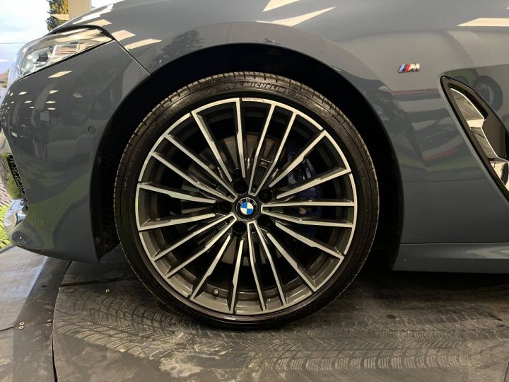 BMW Série 8 II (G15) 840dA 320ch xDrive M Sport BLEU - 45