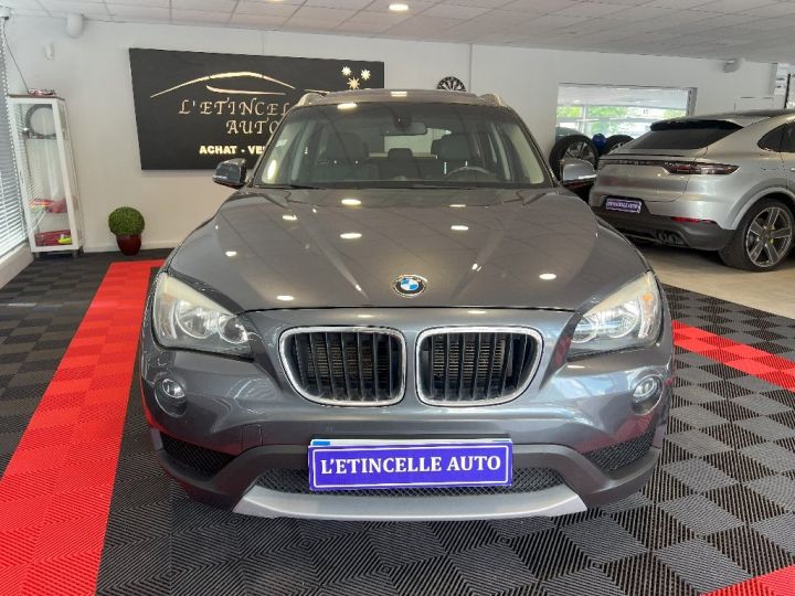 BMW X1 E84 LCI xDrive 18d 143 ch Lounge Plus Gris Foncé - 10