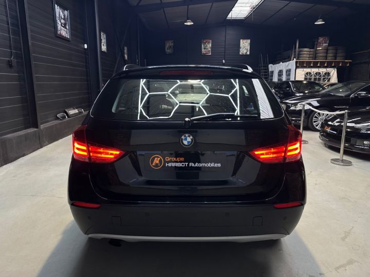 BMW X1 E84 sDrive 18i 150 ch Sport Design Noir - 5