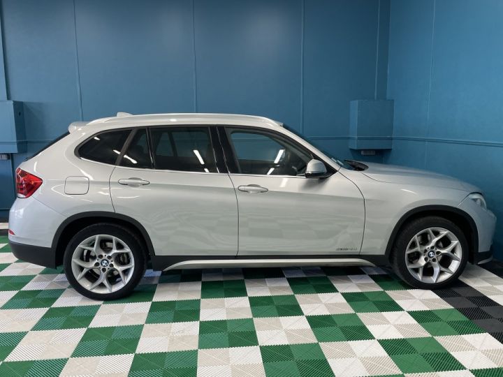 BMW X1 (E84) SDRIVE16DA 116CH XLINE Gris F - 5