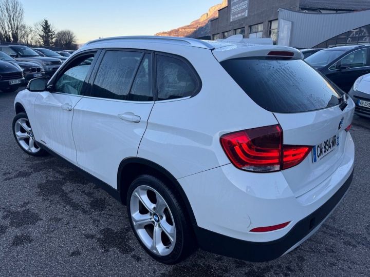 BMW X1 (E84) XDRIVE20DA 184CH M SPORT Blanc - 10