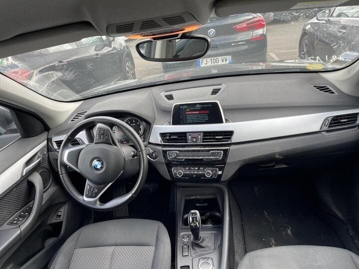 BMW X1 (F48) SDRIVE16DA 116CH BUSINESS DESIGN DKG7 EURO6D-T Schwartz - 5