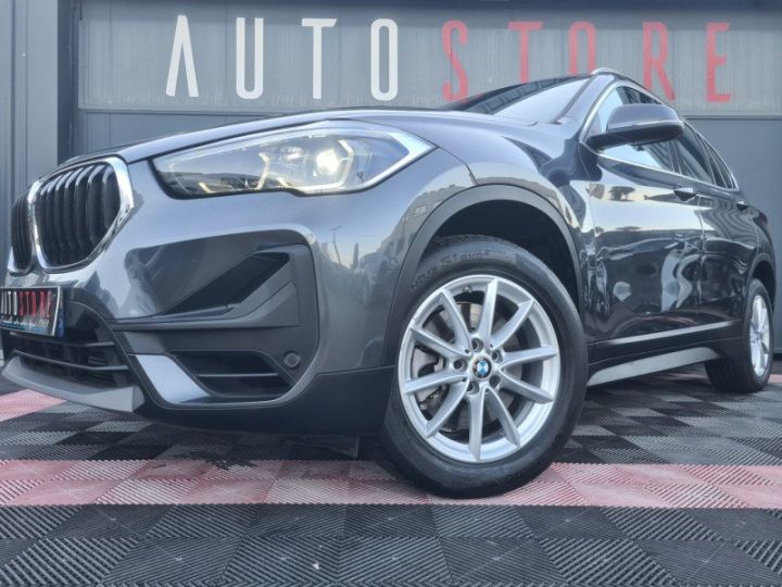 BMW X1 (F48) XDRIVE20IA 192CH BUSINESS DESIGN Mineral Grau Metal - 2