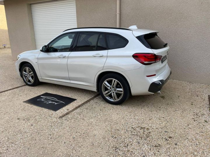 BMW X1 II (F48) xDrive20dA 190ch M Sport Euro6c BLANC - 4