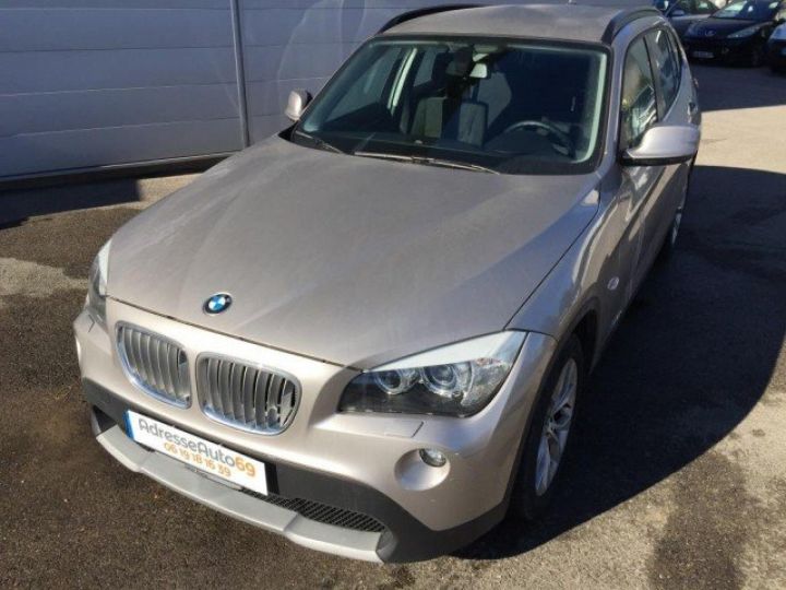 BMW X1 XDRIVE23Da CONFORT 204 cv     Diesel BEIGE METAL - 3